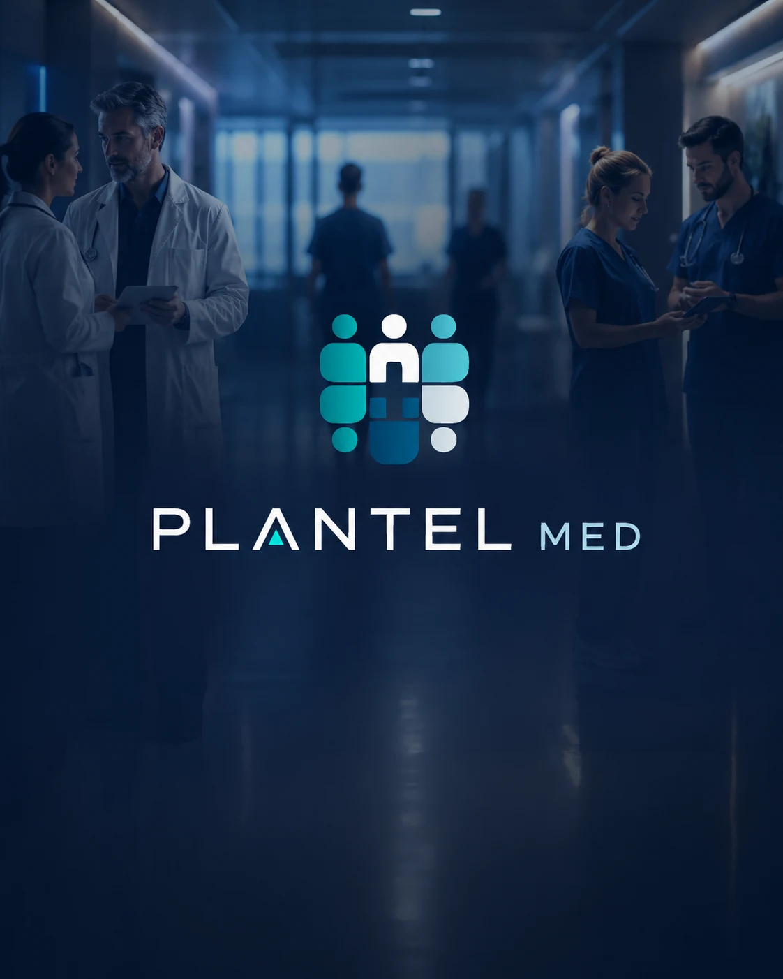 Marca Plantel MED sobre o corredor de um serviço de saúde, com equipe médica em turno.